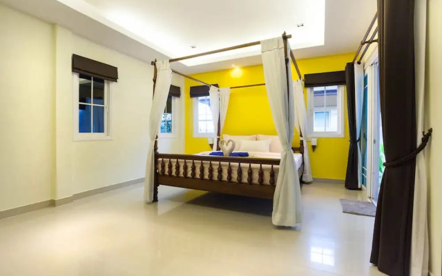 Golden Ville Pool Villa