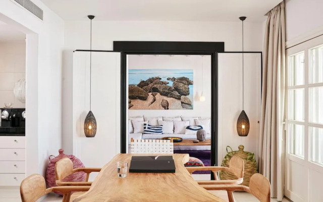 Myconian Villa Collection Unique Villas 3-bedroom in House Psarou Villa