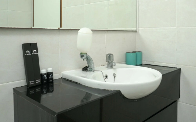 2Br Seaview Condominium Green Bay Pluit Apartment