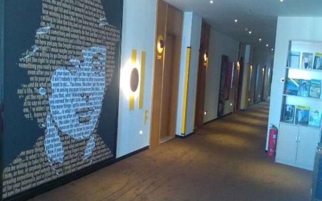 IU Hotel Urumqi Shinianzi Bus Station