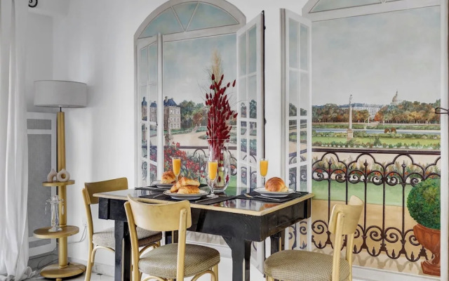 Stylish 2BR for 6 by Champs-Elysees