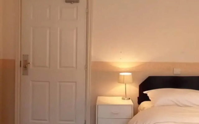 OYO Aparthotel Hathern