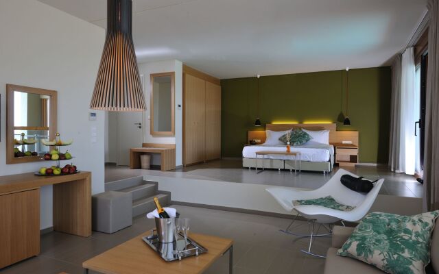 Thalatta Seaside Hotel