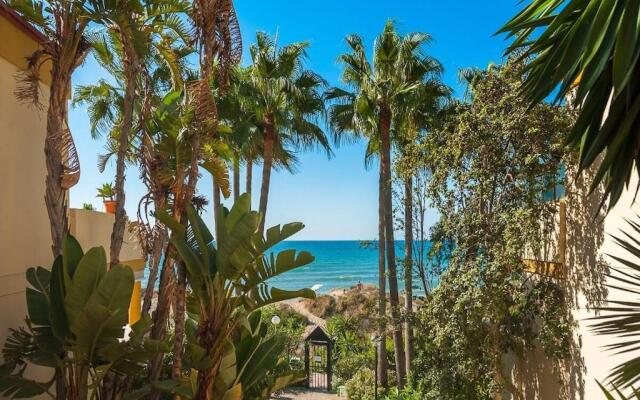 Honeymoon Suite - Seaview Sun Terrace on the beach