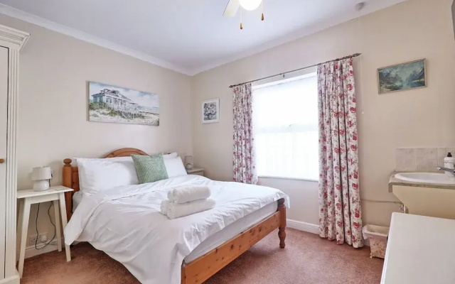 Walton Beach Holiday Lets