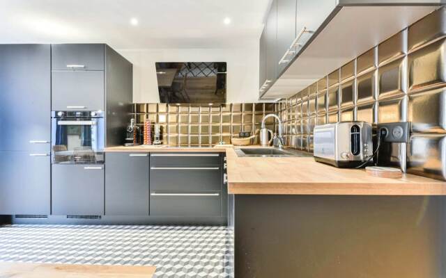 Superb Bright Apartment in Bastille