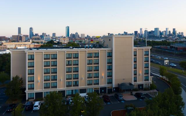 Holiday Inn Express Boston, an IHG Hotel