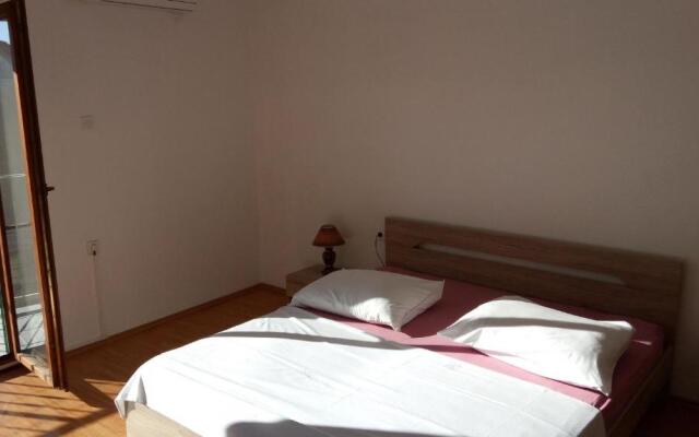 Apts Marijica - 100m from the beach