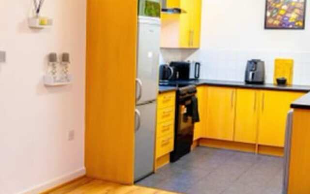 1 Bed - Sleeps 2 - 7 min Walk to Hackney Station
