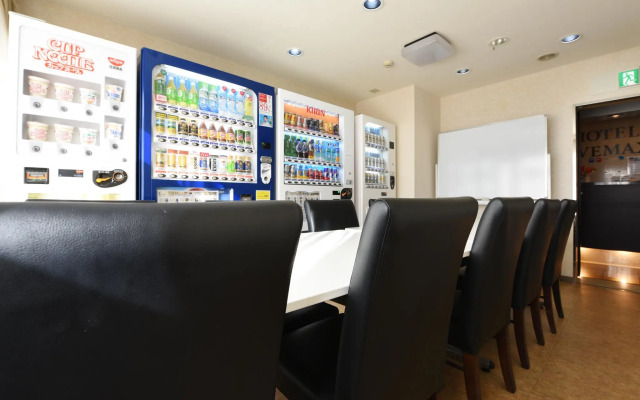 Hotel Live Max Budget - Tokyo Hamura Station