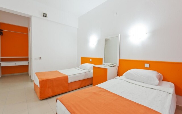 Barhan Hotel