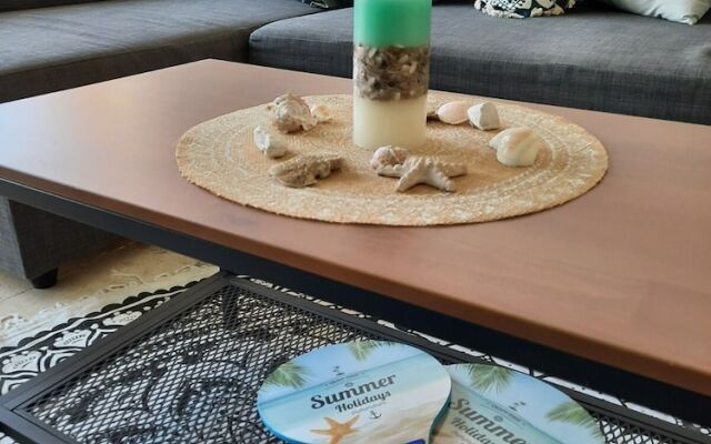 Sea-Esta Seaview Apartment
