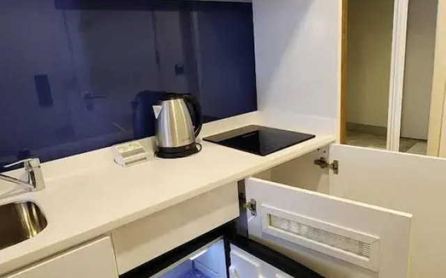 Royal Sea Breeze Apartment
