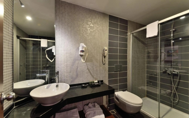 Tiara Thermal & Spa Hotel