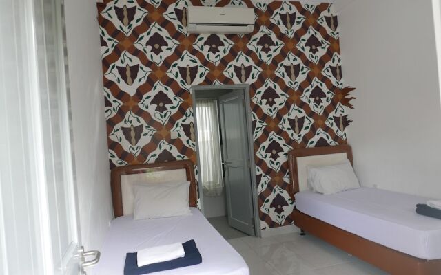 Retras Hostel