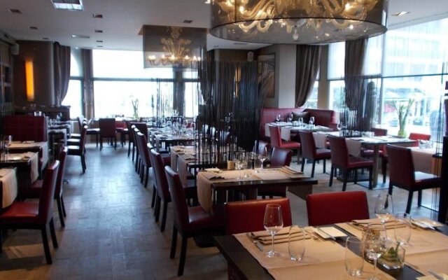 Memlinc Palace Hotel