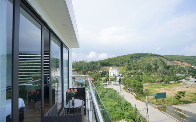 Merit Halong Hotel