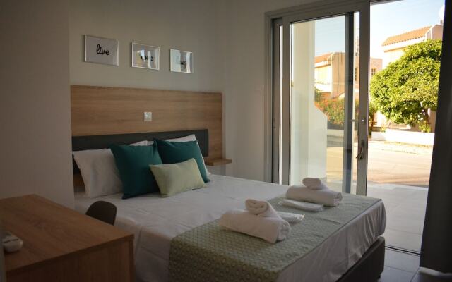 Green Bay Suites
