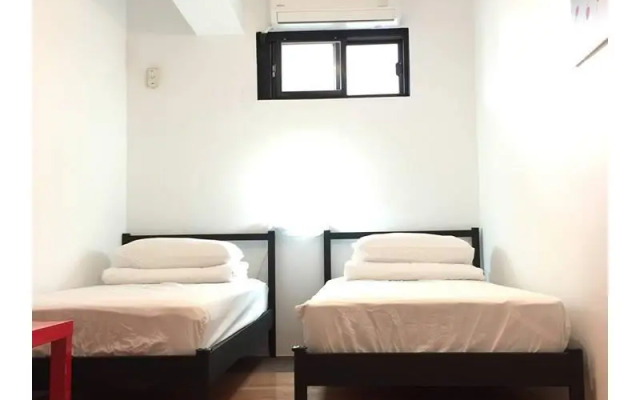 Jiufen Outsider Guest House