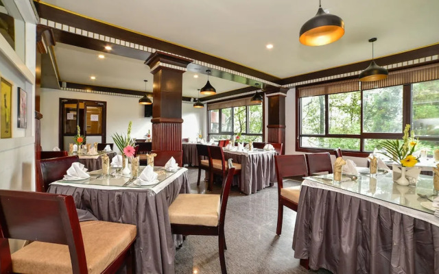 Treebo Tryst Hotel Tarcon