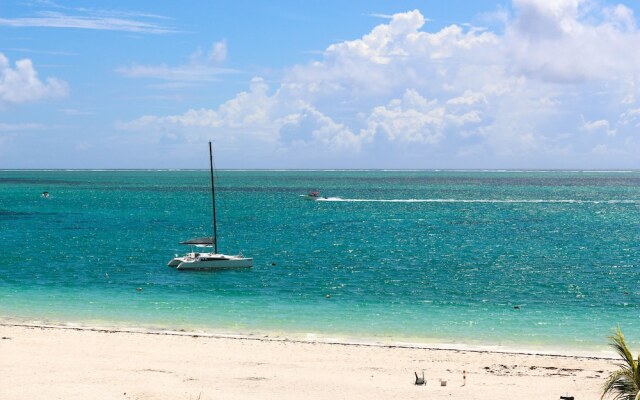 Blue Nest by Horizon Holidays
