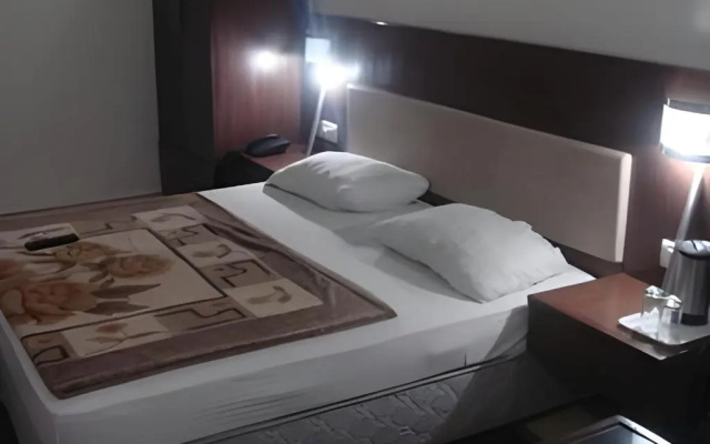 Hotel Om International – Guest Rooms – Delhi