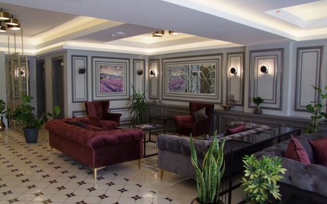 Vista Royal Hotel