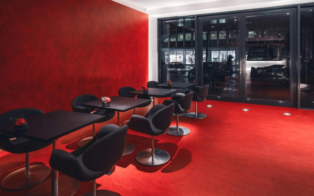 Hotel Q