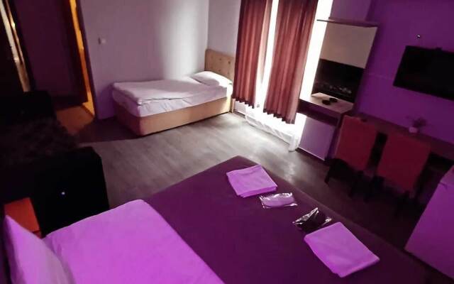Esinti Otel