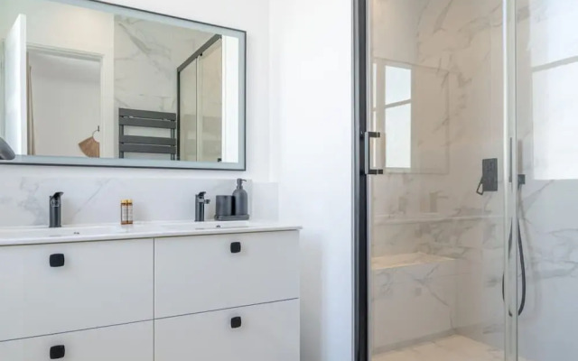 Lavie Maison the Spacious
