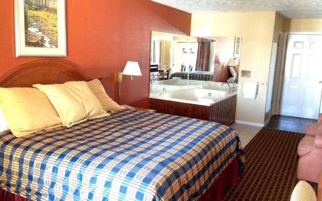 Econo Lodge Sevierville-Pigeon Forge on the River