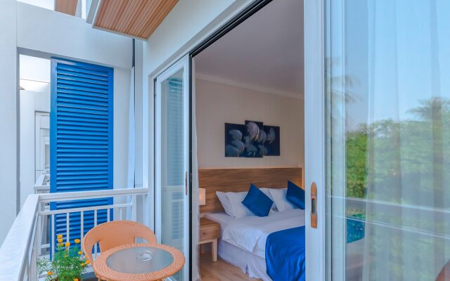 Dhiguveli Maldives Hotel