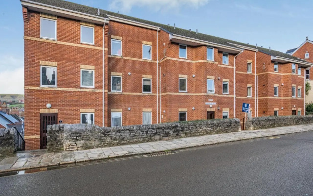 Sandringham Court Flat 4
