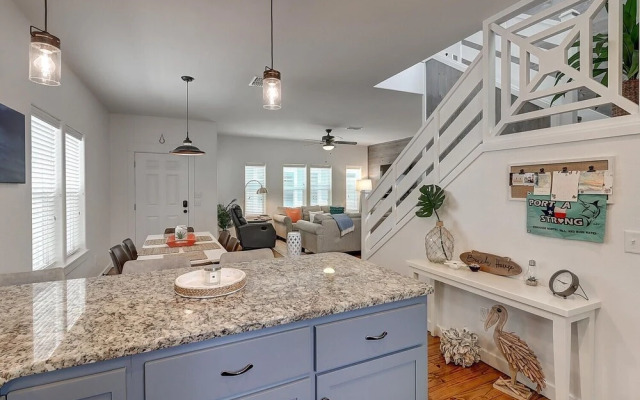 519wac 3 Bedroom Home by Redawning