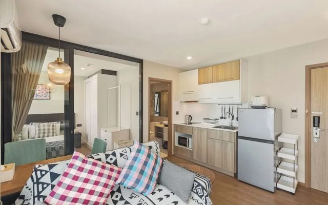 One bedroom Condo in Title V Condo 310