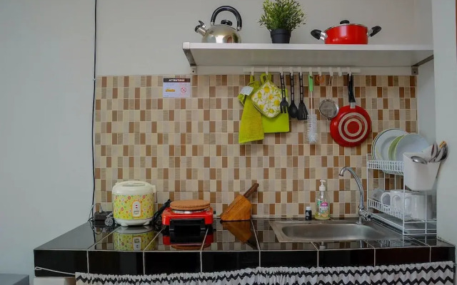 Elegant Studio Apartment Margonda Residence 5