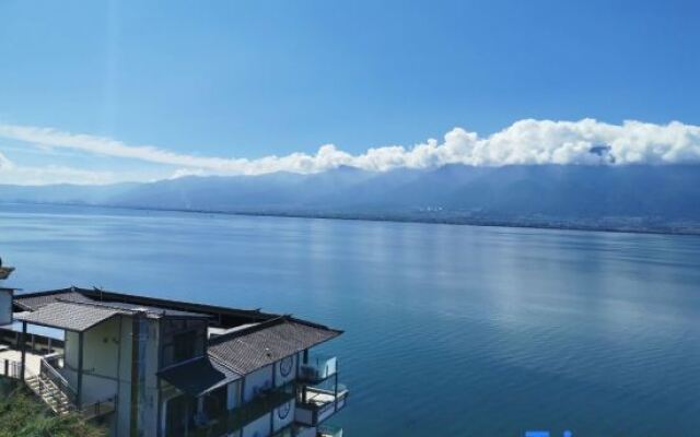 Zhenmei Holiday Hostel (Dali Erhai Cliff Lake View)