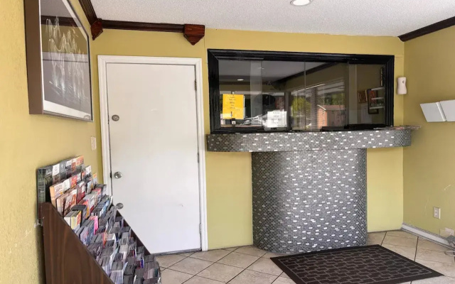 Sunrise Inn By OYO Newport News US-60