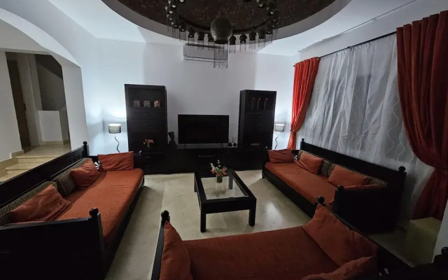Extremely Private Villa With Optional Pool Heating