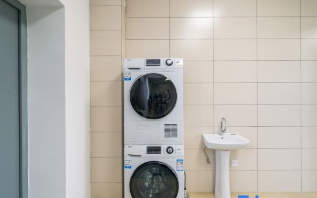 Vyluk Hotel (Beijing Shijingshan Wanda Plaza Octagon Amusement Park Subway Station) – Bathroom – Beijing