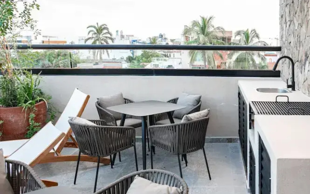 Stylish Double Studio With Equipped Kitchen and Wi-fi