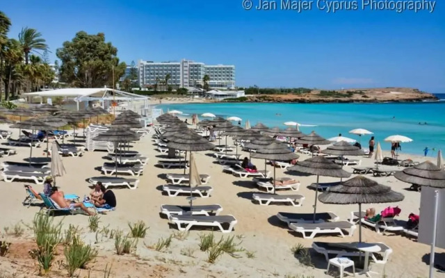 Nissi 3 Pool Access Garden Apartment