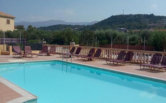 Residence Ionian st&apts