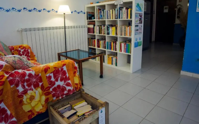 Perla del Levante Hostel