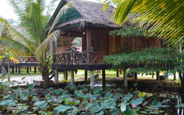 Palm Beach Bungalow Resort