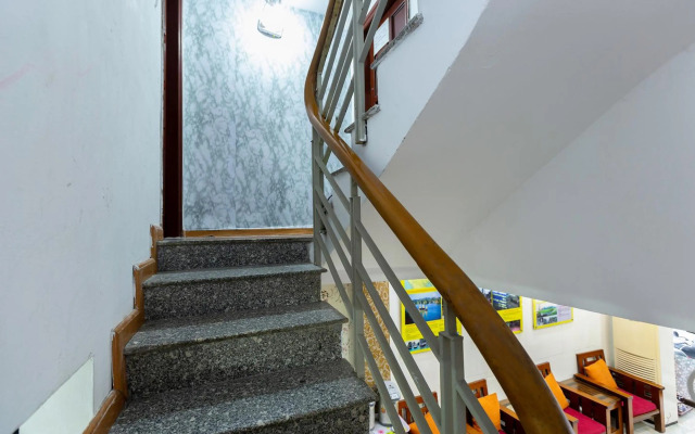 Little Hanoi Hostel