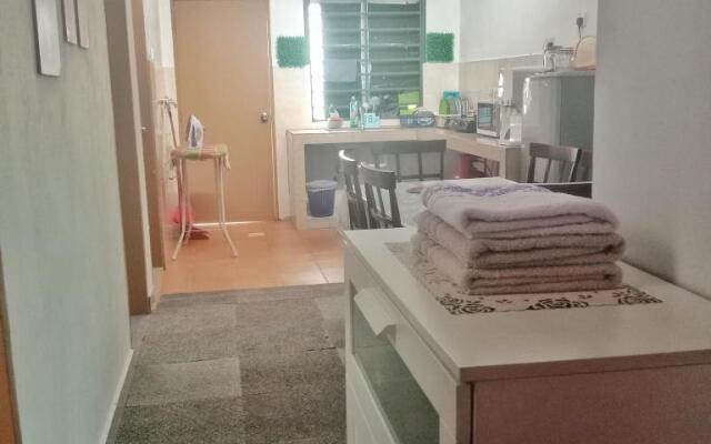 Homestay Lestari KLIA