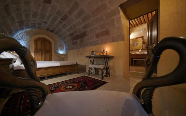 Maya Cave Hotel