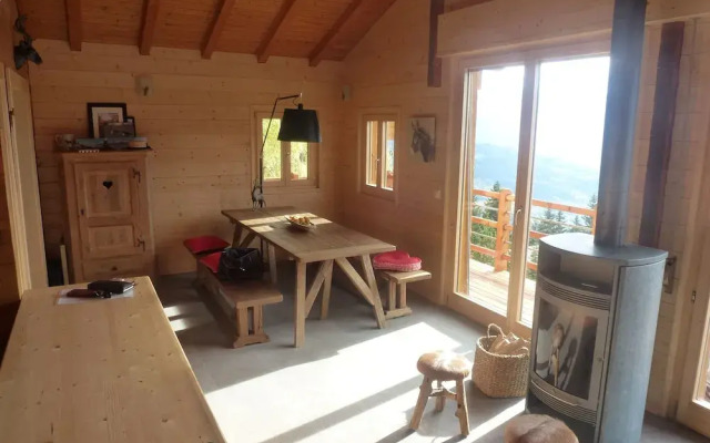Chalet Clématites