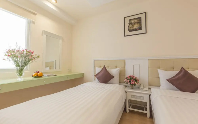 Dyn Opera Hotel